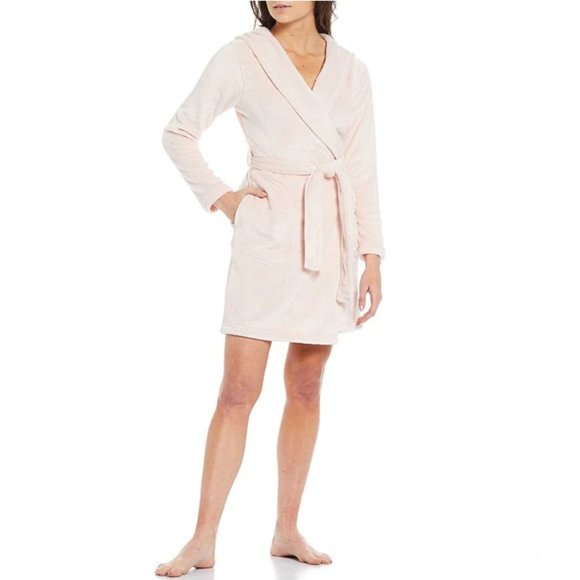 NEW UGG Sizes L, XL, Miranda Hooded Long Sleeve Fleece Cozy Robe - Ice Pink - Picture 3 of 6
